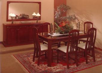 FIGURA 480 -	SALA DE JANTAR &ldquo;INGLESA&rdquo; DA RUDNICK (BRASIL, 1994)