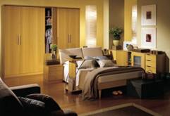 DORMIT&Oacute;RIOS DE CASAL DA RUDNICK (BRASIL, 2004)