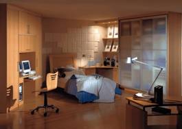 FIGURA 358 -	DORMIT&Oacute;RIOS PROJETADOS DA RUDNICK, COM ACABAMENTO NAS CORES TABACO E MARFIM FOSCOS (BRASIL, 2003)